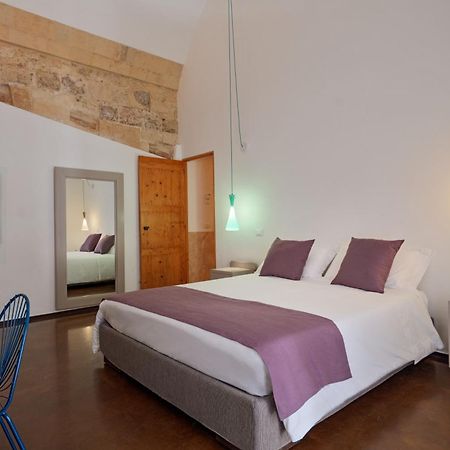 Palazzo Persone Dimora Storica Bed & Breakfast Lecce Exterior photo