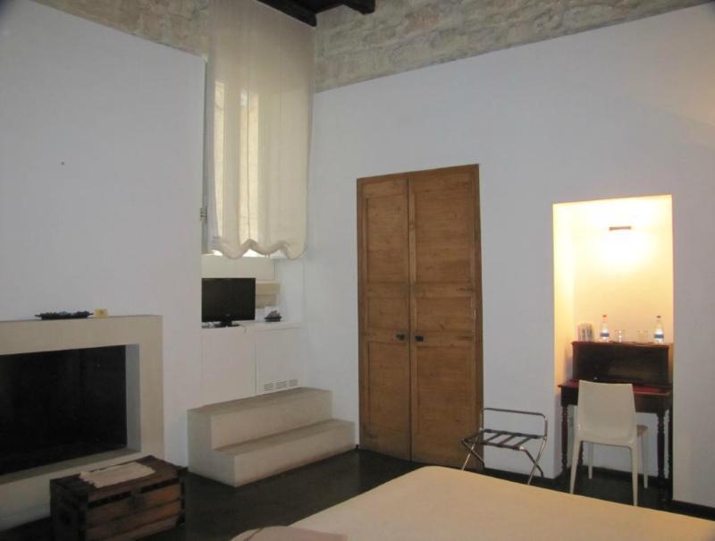 Palazzo Persone Dimora Storica Bed & Breakfast Lecce Exterior photo