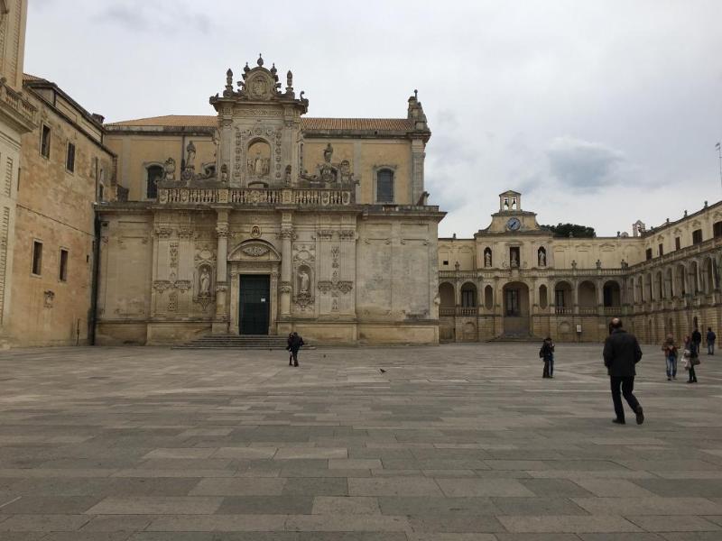 Palazzo Persone Dimora Storica Bed & Breakfast Lecce Exterior photo