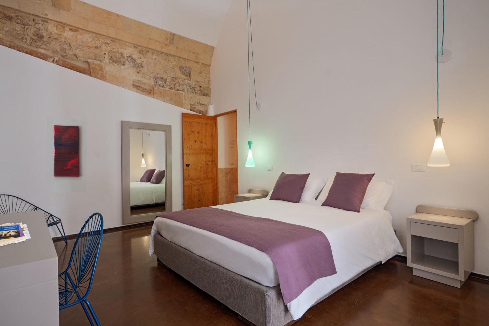 Palazzo Persone Dimora Storica Bed & Breakfast Lecce Exterior photo