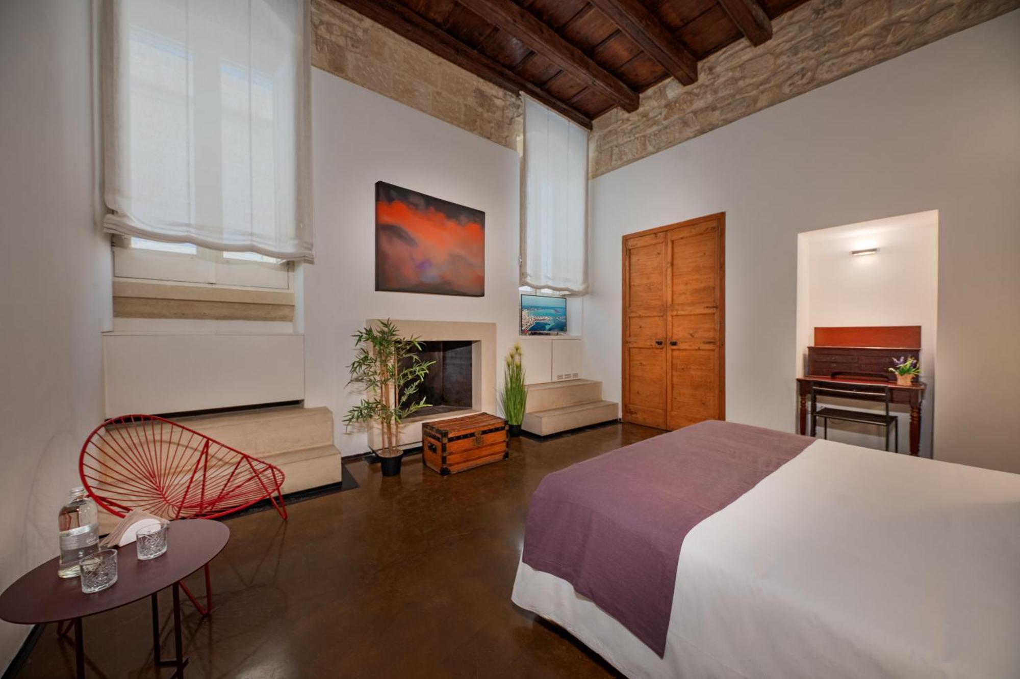 Palazzo Persone Dimora Storica Bed & Breakfast Lecce Exterior photo