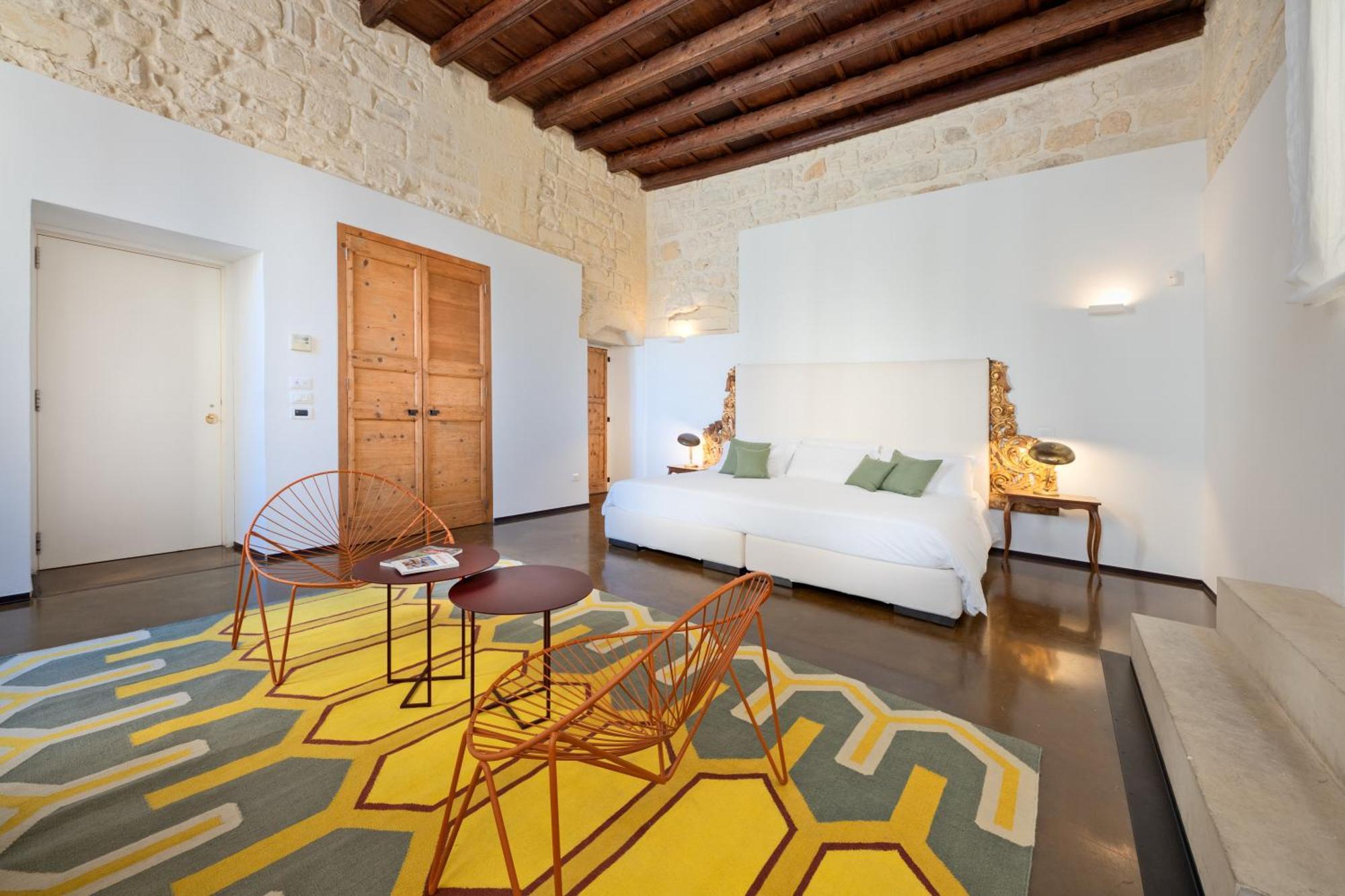 Palazzo Persone Dimora Storica Bed & Breakfast Lecce Exterior photo